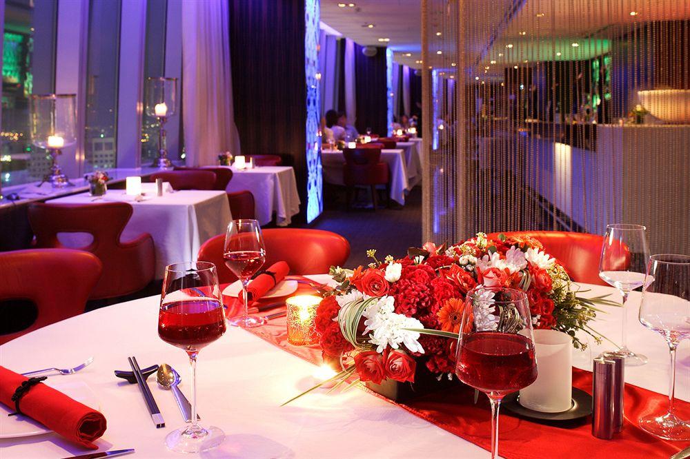 The Landis Taichung Hotel Exterior photo Restaurant